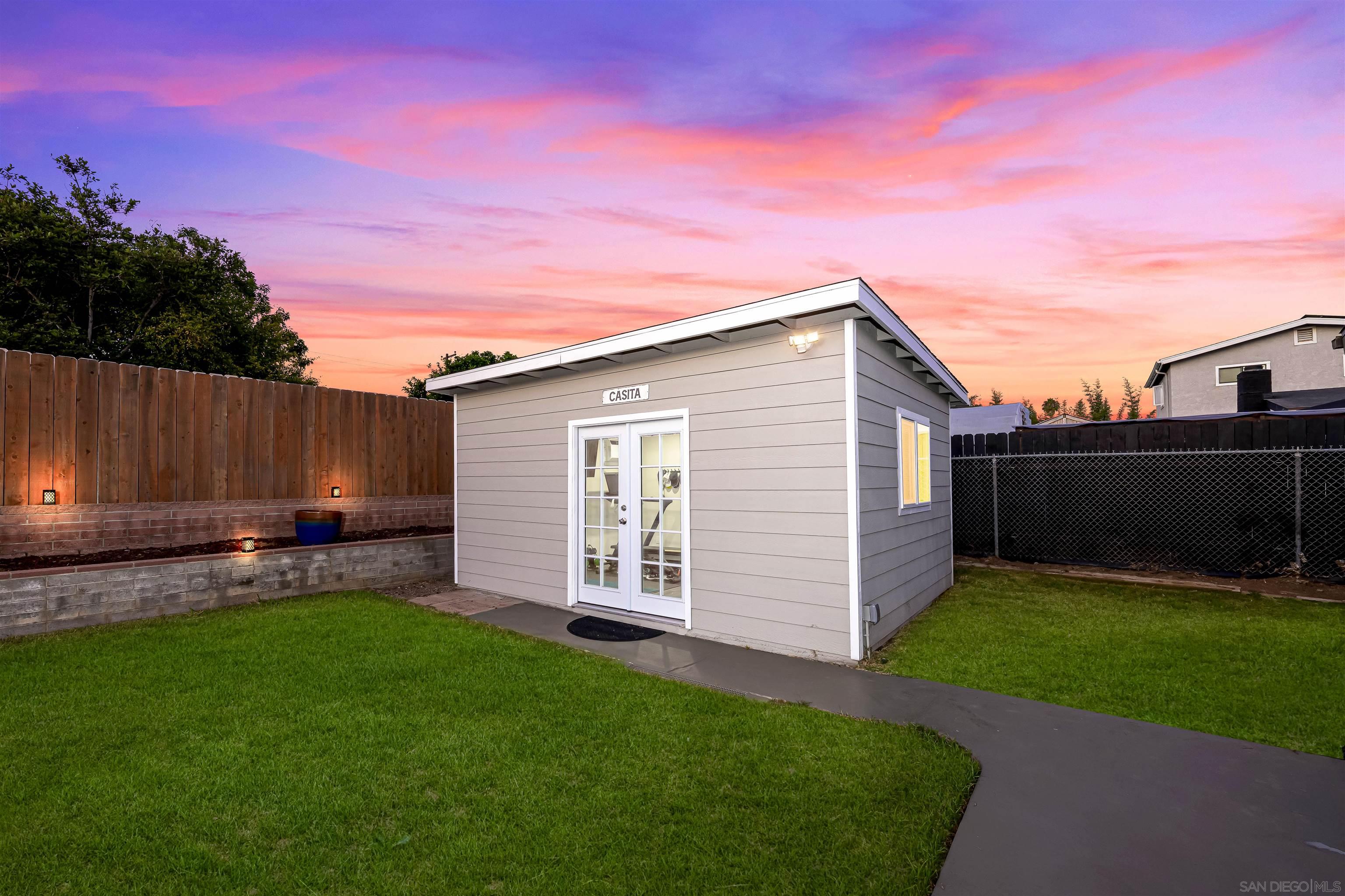 Detail Gallery Image 28 of 30 For 4034  Conrad Ave, San Diego,  CA 92117 - 3 Beds | 2 Baths