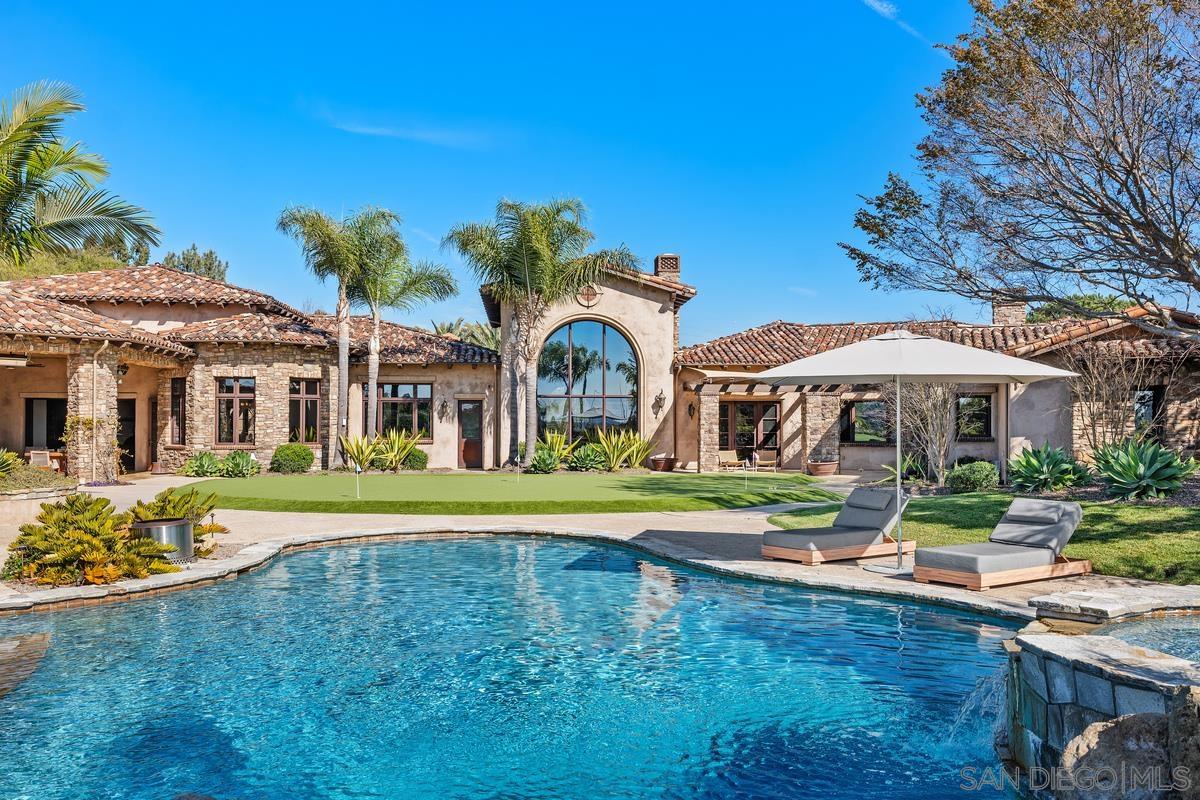 Detail Gallery Image 16 of 28 For 14778  El Rodeo Ct, Rancho Santa Fe,  CA 92067 - 7 Beds | 7/3 Baths