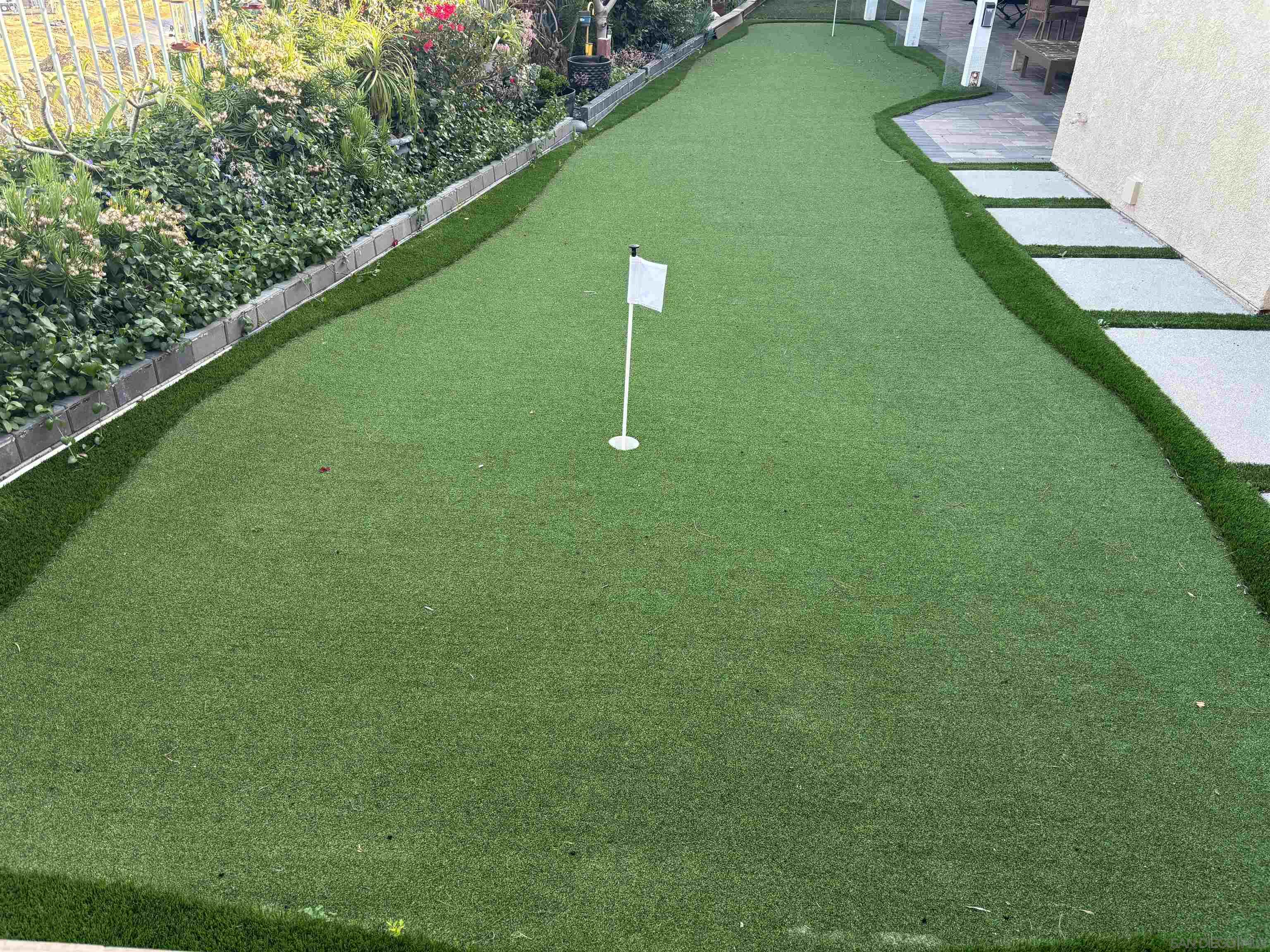 Detail Gallery Image 13 of 13 For 4700  Marblehead Bay Drive, Oceanside,  CA 92057 - 4 Beds | 3 Baths