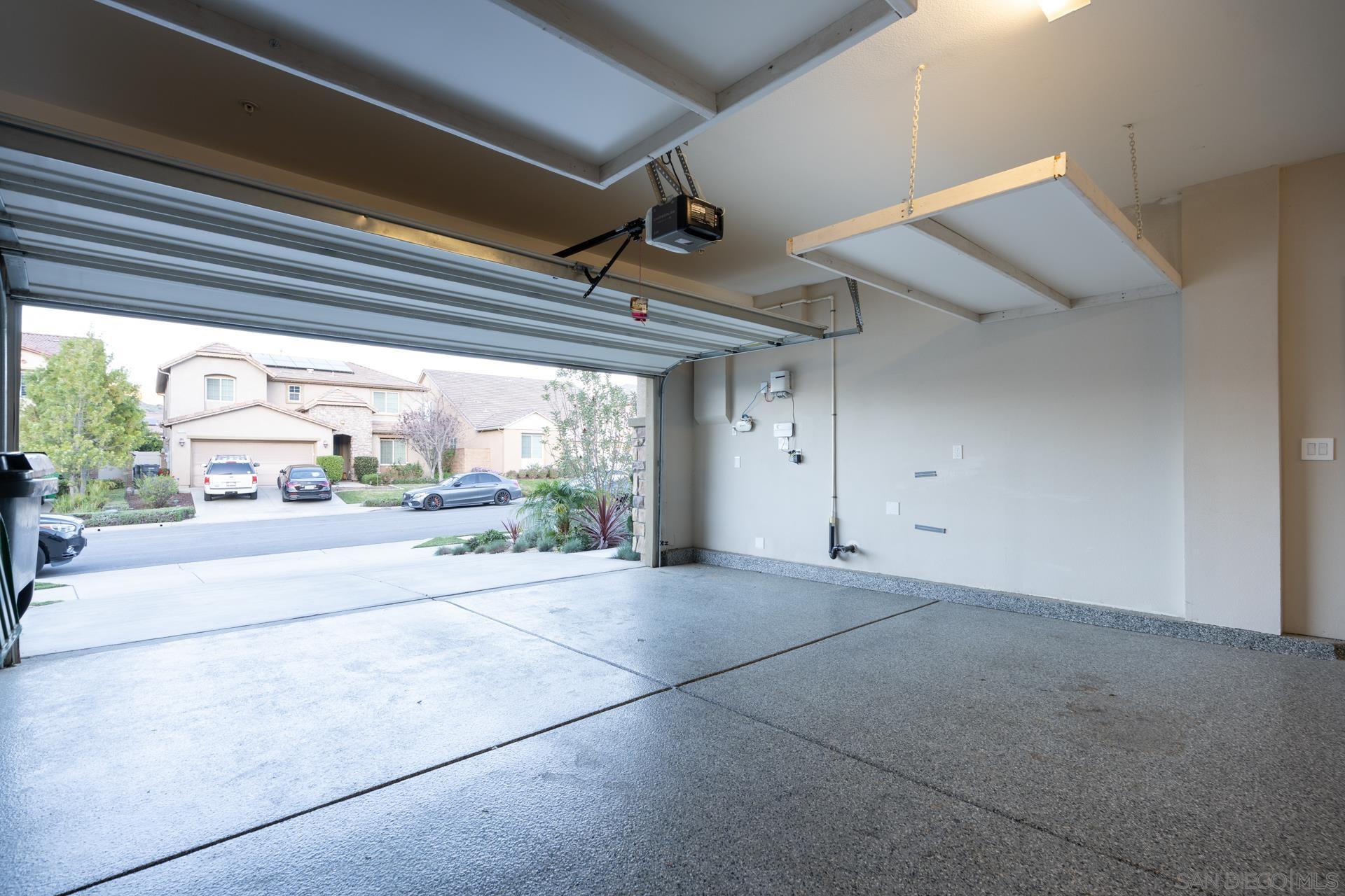 Detail Gallery Image 39 of 75 For 11727  Coriander Way, Corona,  CA 92883 - 5 Beds | 3/1 Baths