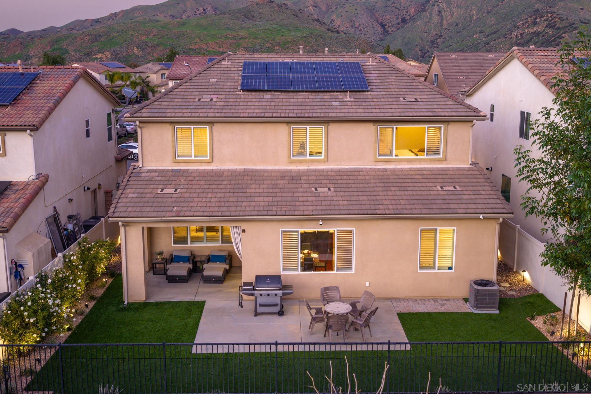 Detail Gallery Image 45 of 75 For 11727  Coriander Way, Corona,  CA 92883 - 5 Beds | 3/1 Baths