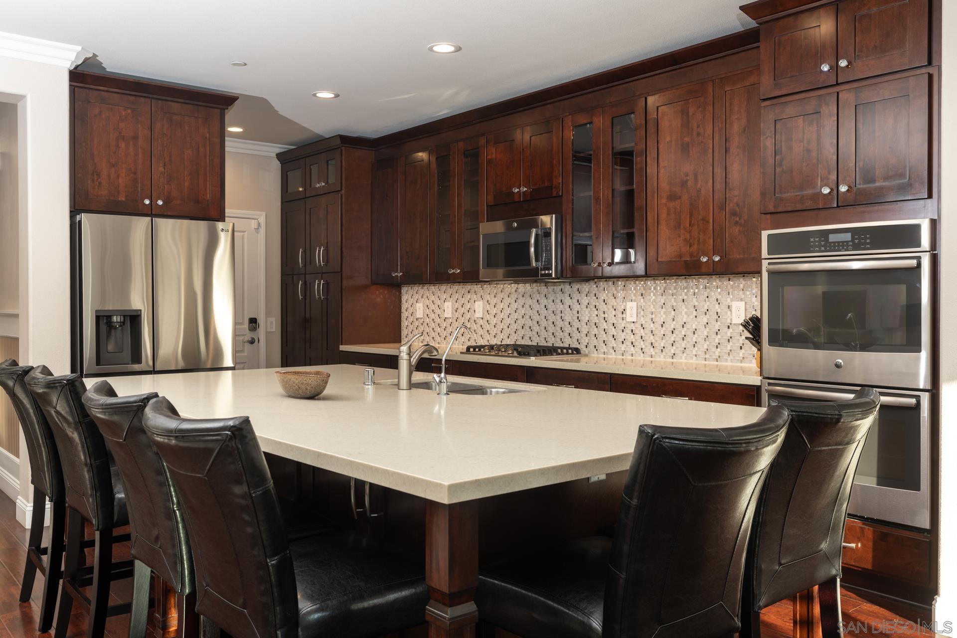 Detail Gallery Image 7 of 75 For 11727  Coriander Way, Corona,  CA 92883 - 5 Beds | 3/1 Baths