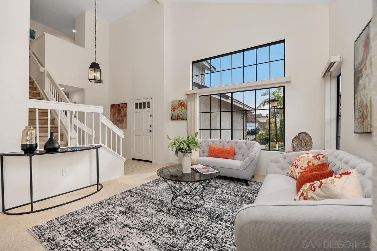 Detail Gallery Image 12 of 40 For 13522  Benbow Court, San Diego,  CA 92129 - 4 Beds | 2/1 Baths
