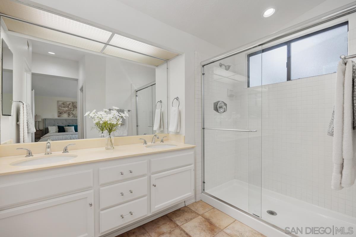 Detail Gallery Image 27 of 40 For 13522  Benbow Court, San Diego,  CA 92129 - 4 Beds | 2/1 Baths