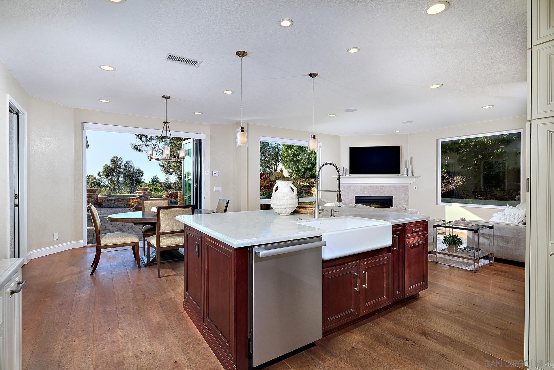 Detail Gallery Image 31 of 62 For 10626  Birch Bluff Ave, San Diego,  CA 92131 - 5 Beds | 3/1 Baths