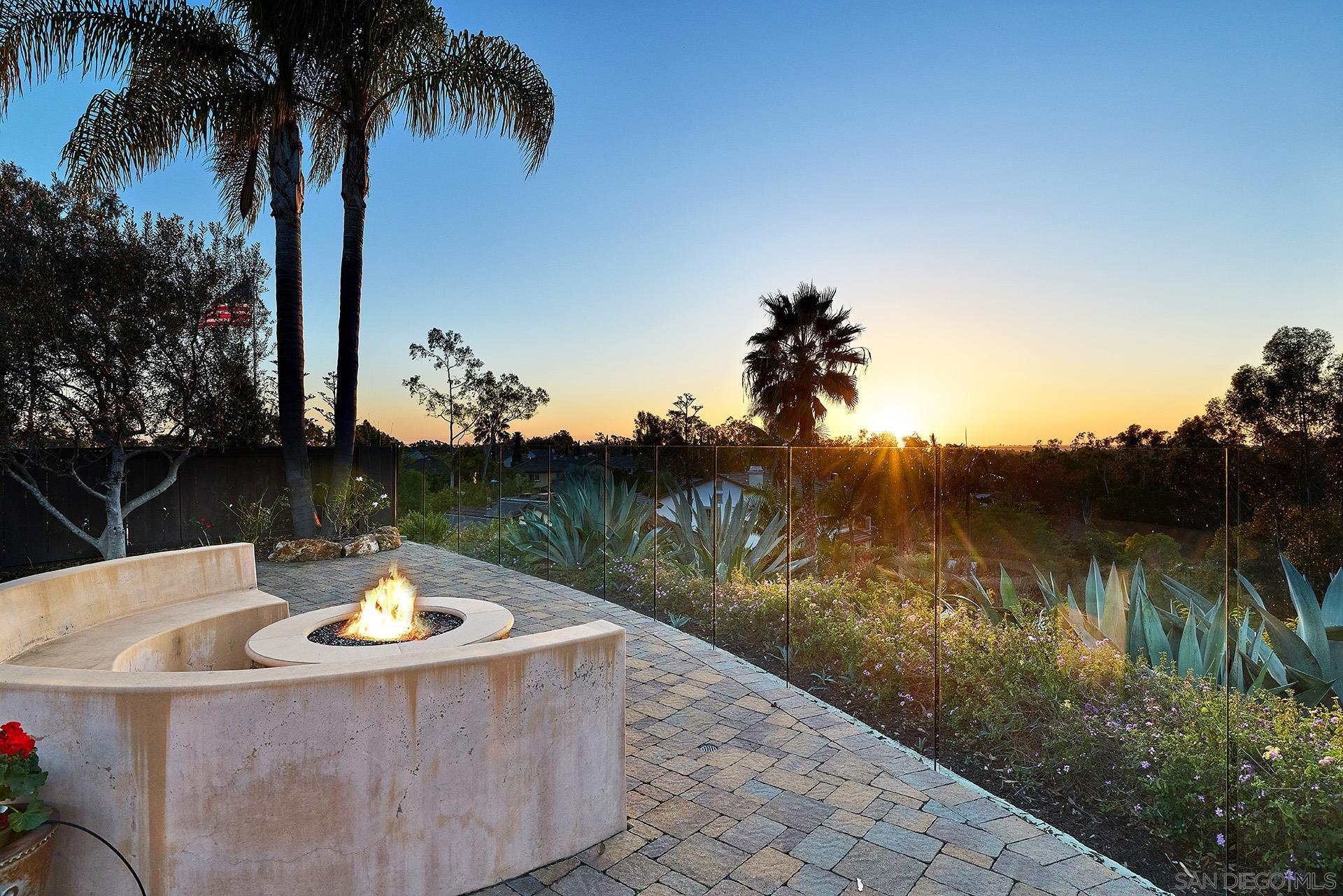 Detail Gallery Image 34 of 63 For 10626  Birch Bluff Ave, San Diego,  CA 92131 - 5 Beds | 3/1 Baths