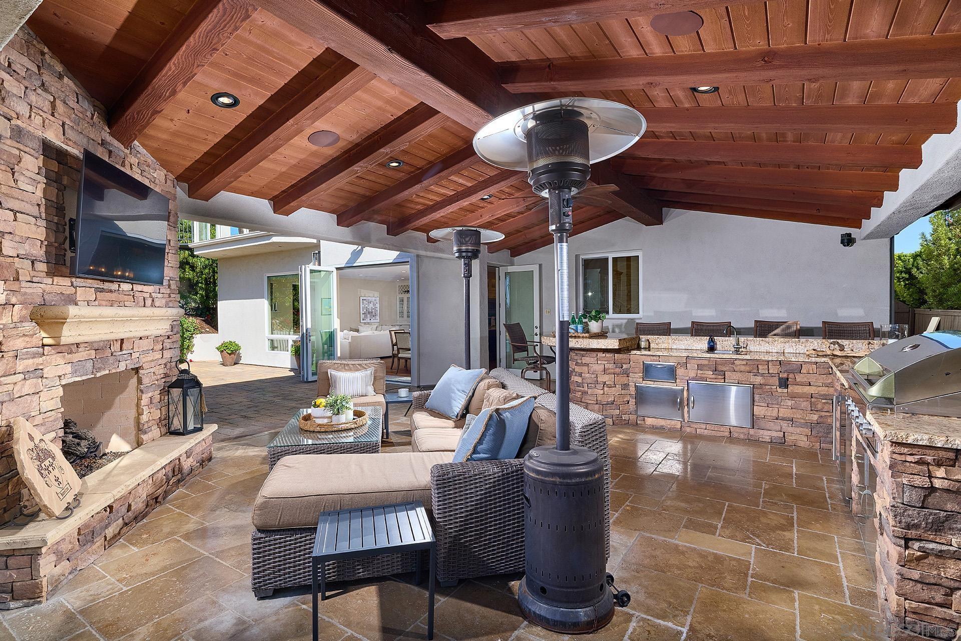 Detail Gallery Image 35 of 63 For 10626  Birch Bluff Ave, San Diego,  CA 92131 - 5 Beds | 3/1 Baths