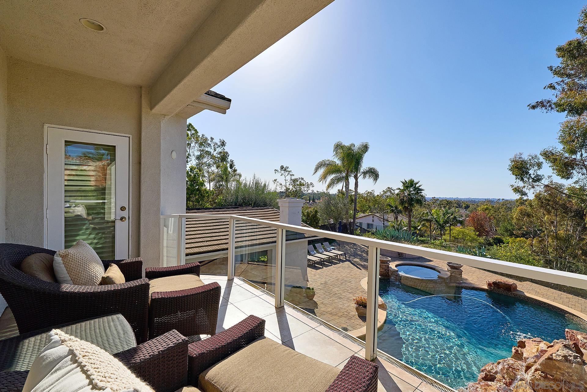 Detail Gallery Image 38 of 63 For 10626  Birch Bluff Ave, San Diego,  CA 92131 - 5 Beds | 3/1 Baths