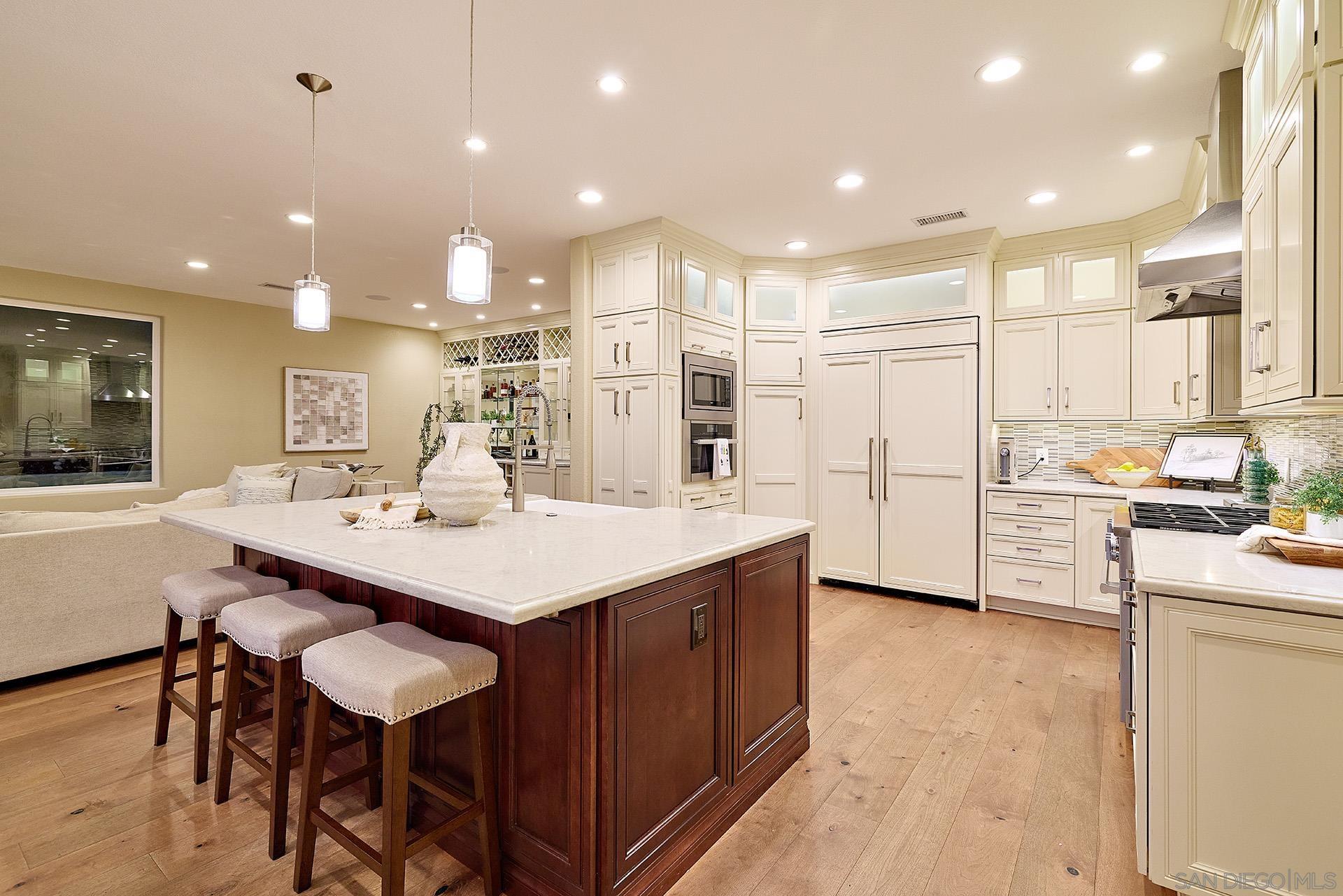 Detail Gallery Image 53 of 63 For 10626  Birch Bluff Ave, San Diego,  CA 92131 - 5 Beds | 3/1 Baths