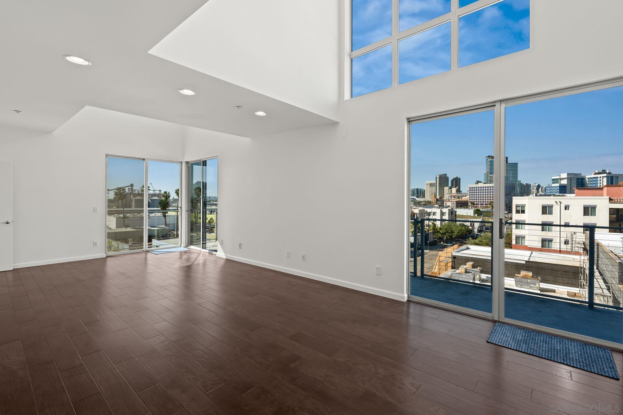 Detail Gallery Image 2 of 56 For 1704  National Ave, San Diego,  CA 92113 - 3 Beds | 2 Baths