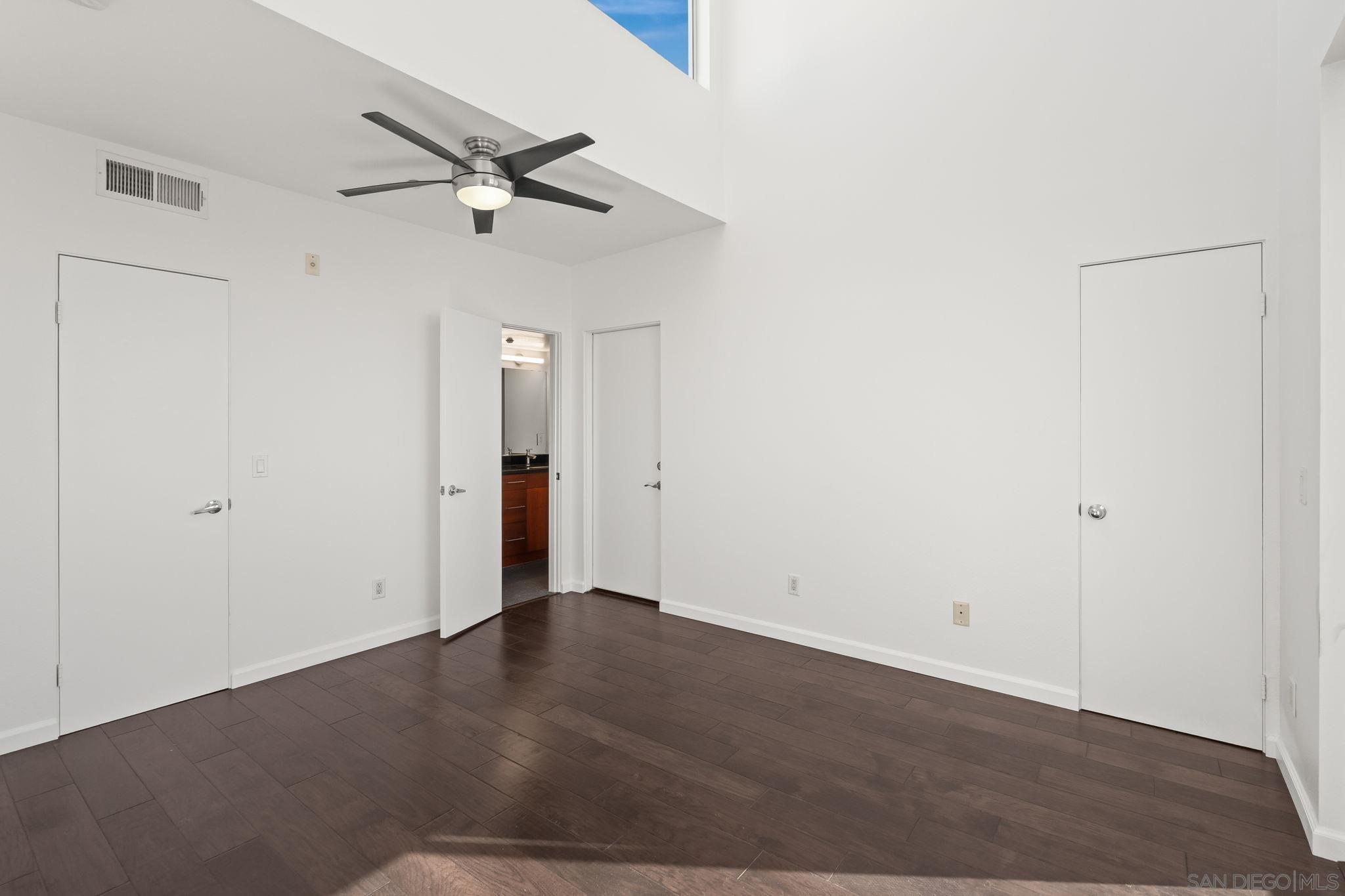 Detail Gallery Image 11 of 56 For 1704  National Ave, San Diego,  CA 92113 - 3 Beds | 2 Baths