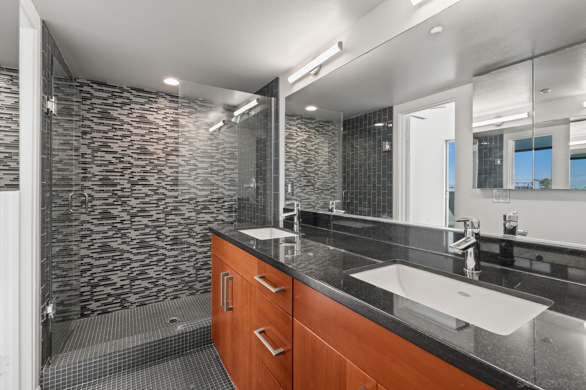 Detail Gallery Image 15 of 56 For 1704  National Ave, San Diego,  CA 92113 - 3 Beds | 2 Baths