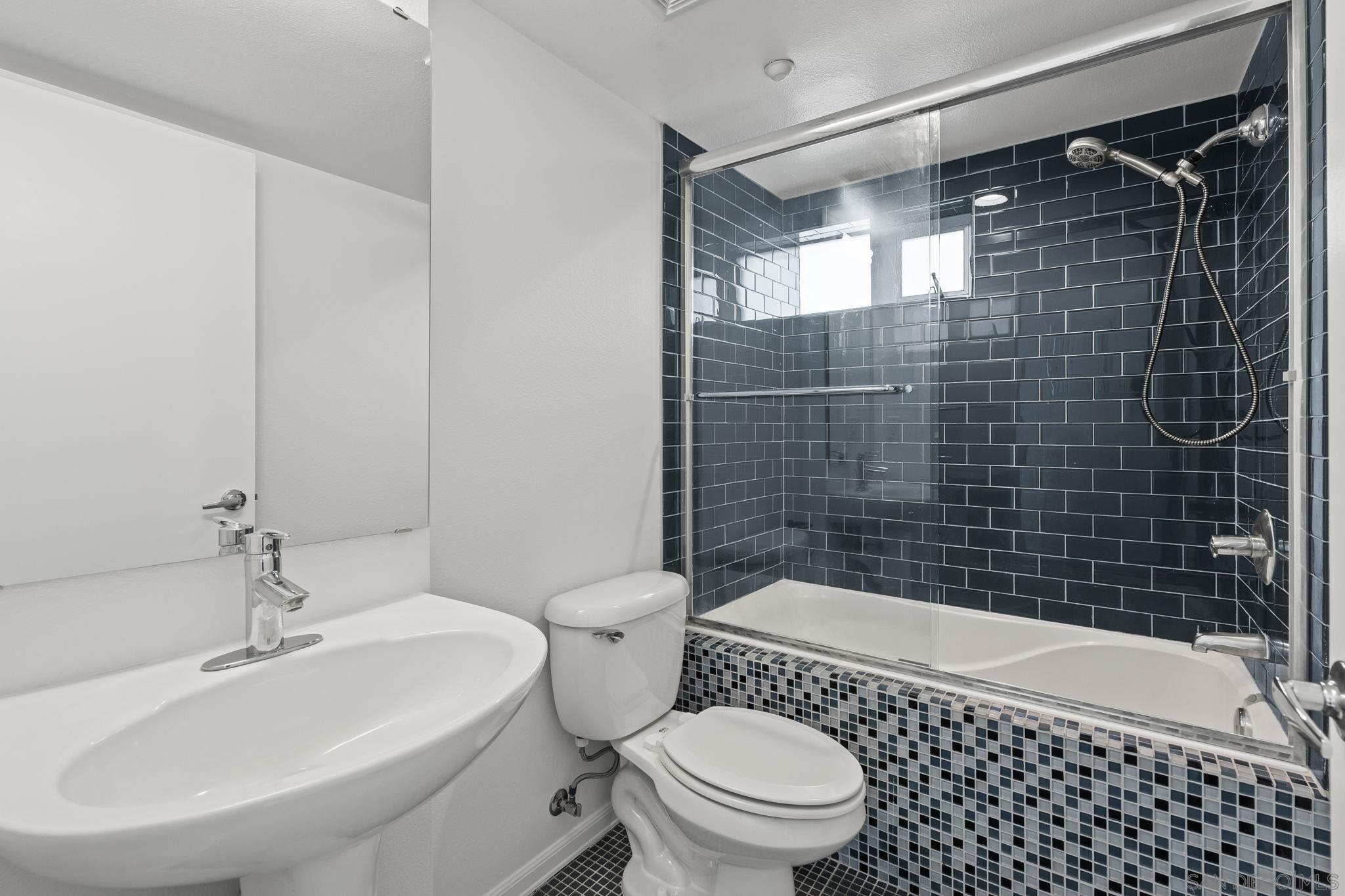 Detail Gallery Image 18 of 56 For 1704  National Ave, San Diego,  CA 92113 - 3 Beds | 2 Baths