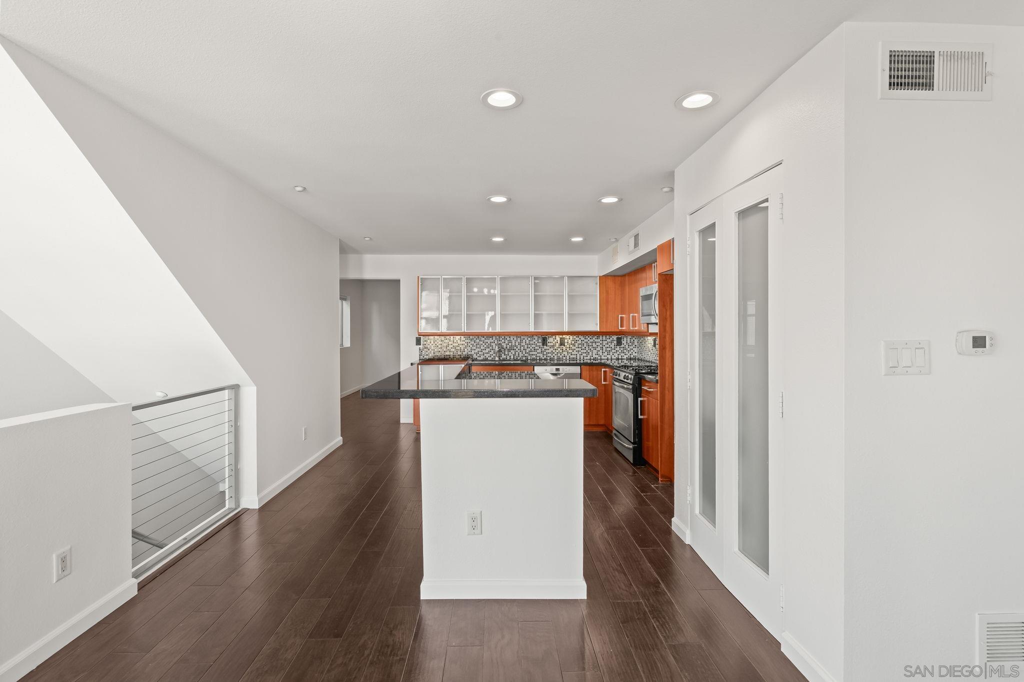 Detail Gallery Image 26 of 56 For 1704  National Ave, San Diego,  CA 92113 - 3 Beds | 2 Baths