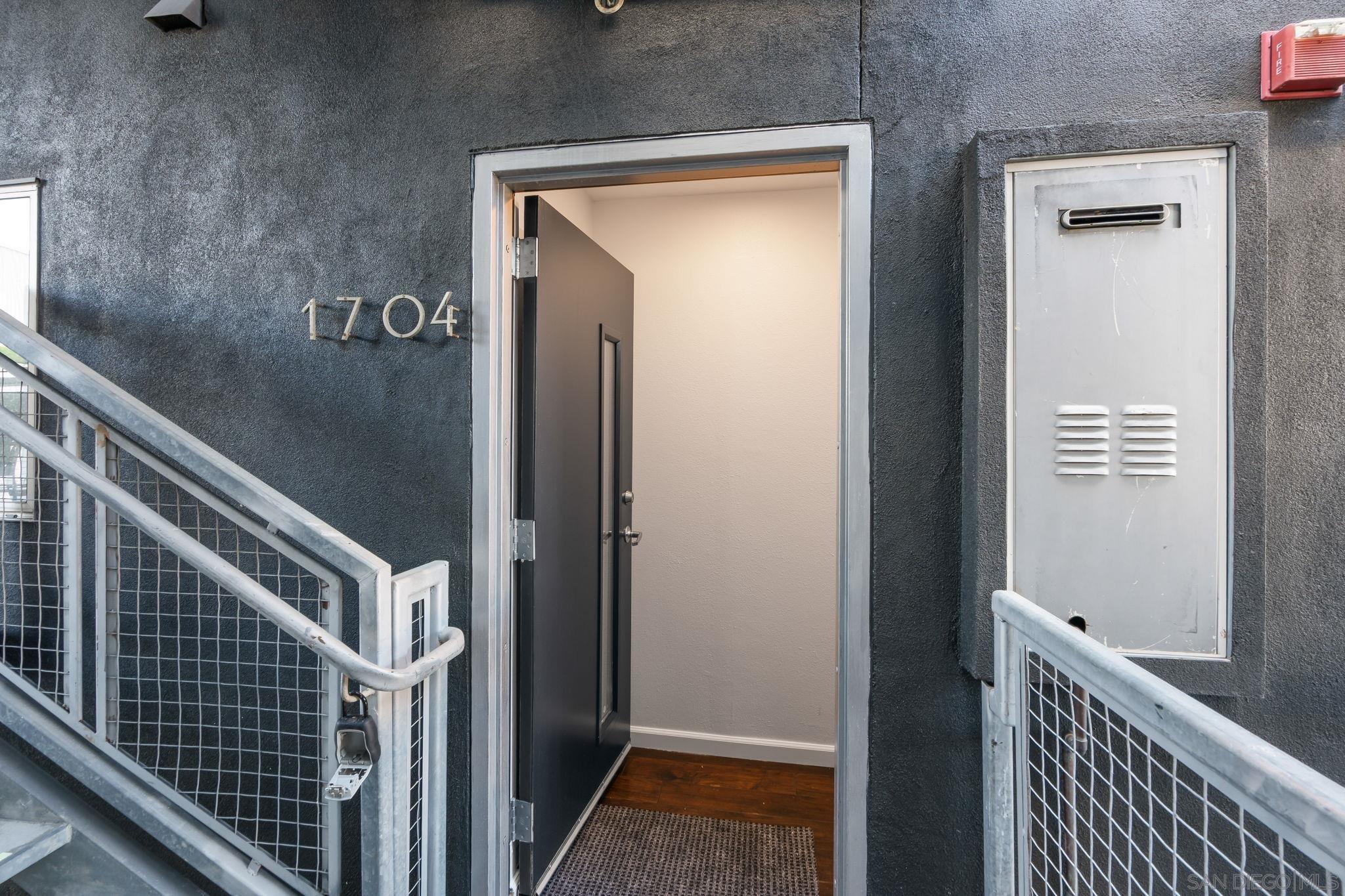 Detail Gallery Image 42 of 56 For 1704  National Ave, San Diego,  CA 92113 - 3 Beds | 2 Baths