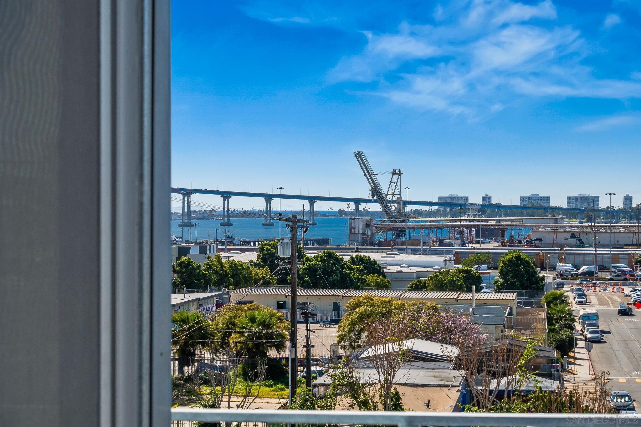 Detail Gallery Image 7 of 56 For 1704  National Ave, San Diego,  CA 92113 - 3 Beds | 2 Baths