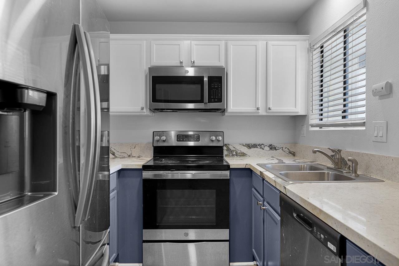 Detail Gallery Image 6 of 10 For 3560  Sunset Lane  53, San Ysidro,  CA 92173 - 2 Beds | 2 Baths