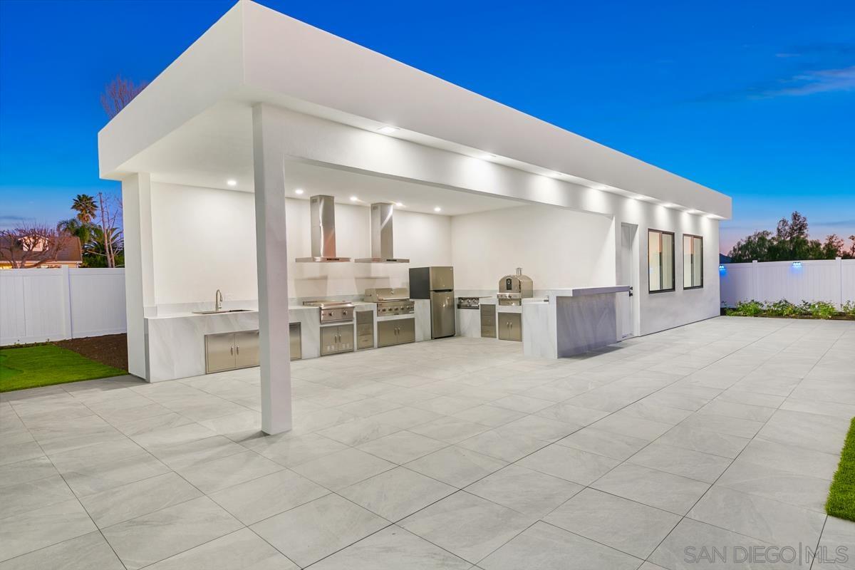 Detail Gallery Image 25 of 50 For 41955  Altanos Road, Temecula,  CA 92592 - 7 Beds | 5/1 Baths