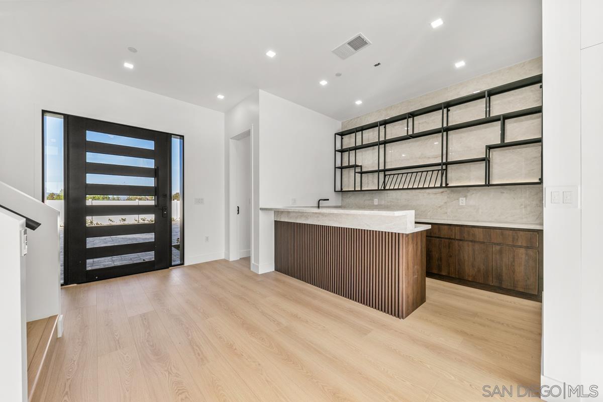 Detail Gallery Image 27 of 50 For 41955  Altanos Road, Temecula,  CA 92592 - 7 Beds | 5/1 Baths