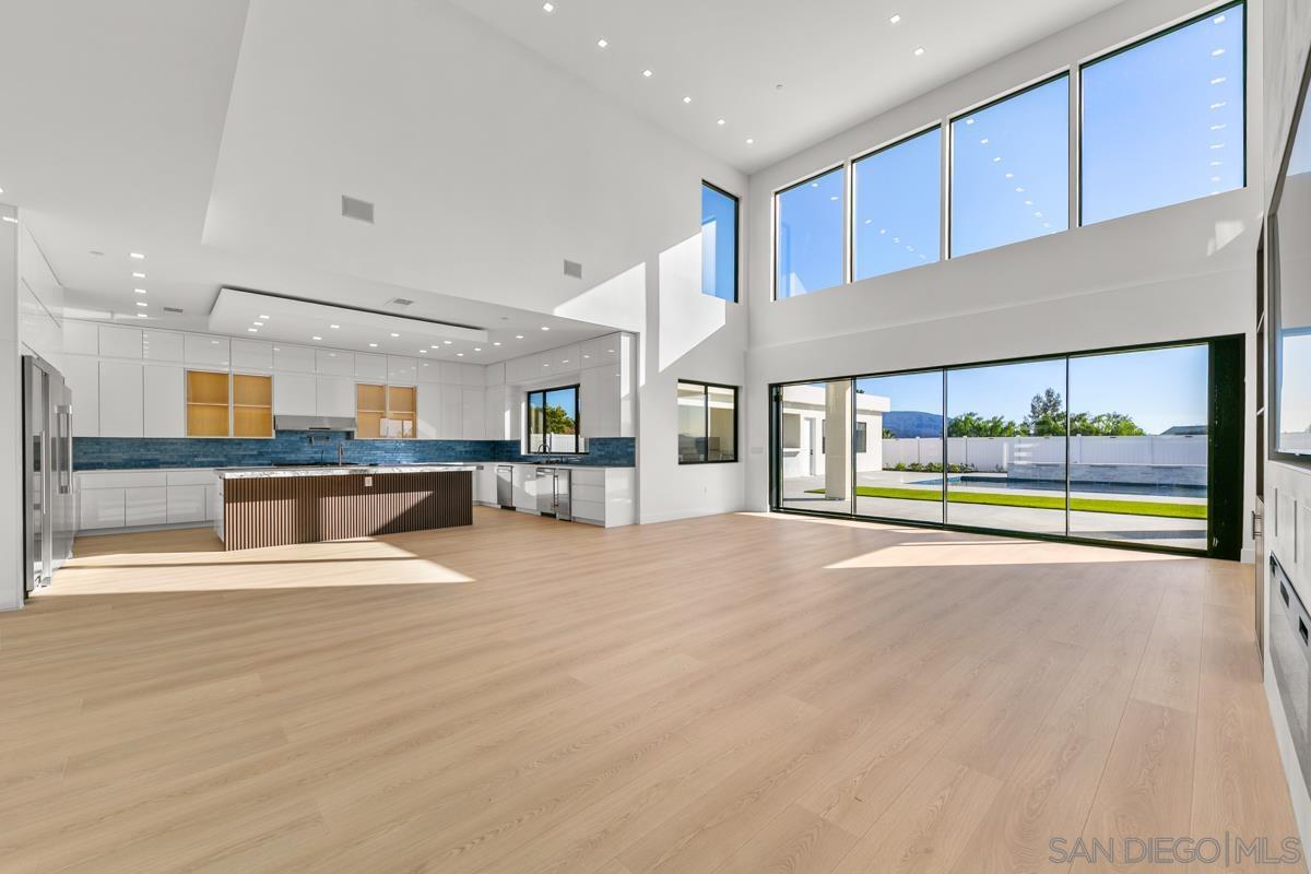 Detail Gallery Image 32 of 50 For 41955  Altanos Road, Temecula,  CA 92592 - 7 Beds | 5/1 Baths