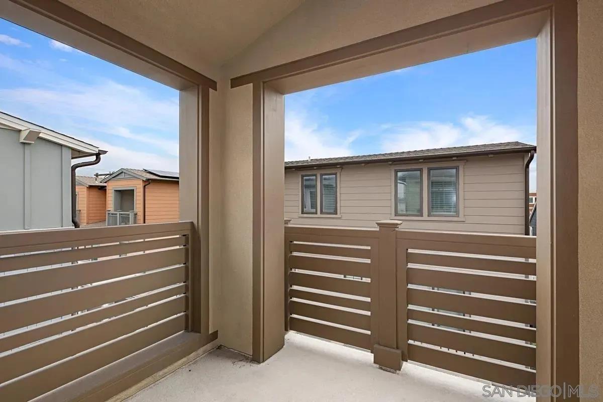 Detail Gallery Image 20 of 40 For 819  Kennebeck Ct, San Diego,  CA 92109 - 3 Beds | 2 Baths