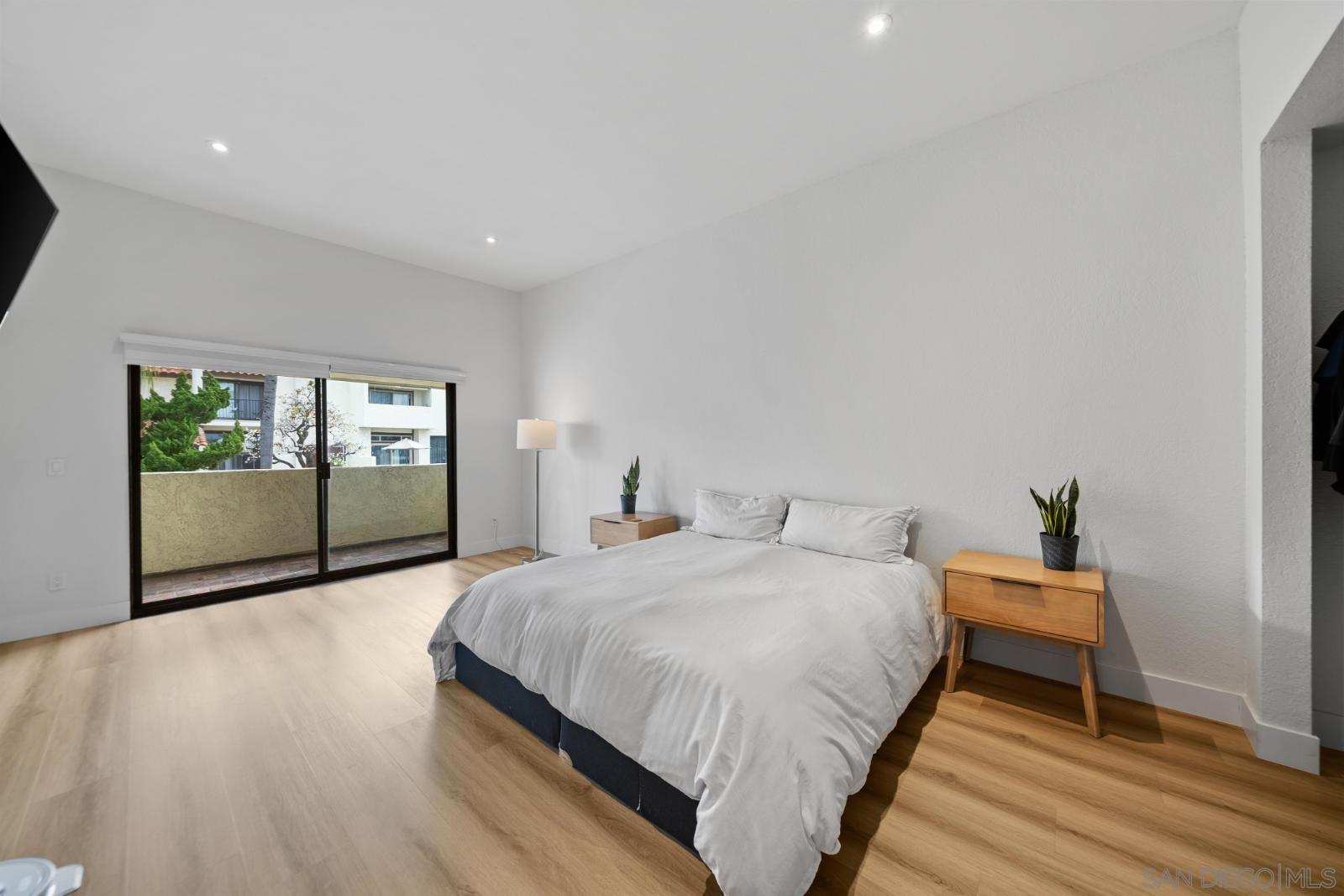 Detail Gallery Image 19 of 36 For 7410  Caminito Carlotta, San Diego,  CA 92120 - 2 Beds | 2/1 Baths