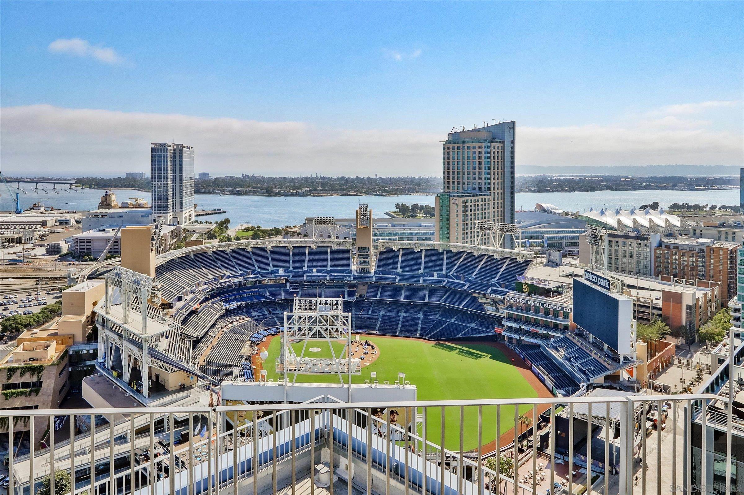 Detail Gallery Image 23 of 26 For 350  11th Ave  228, San Diego,  CA 92101 - 1 Beds | 1 Baths