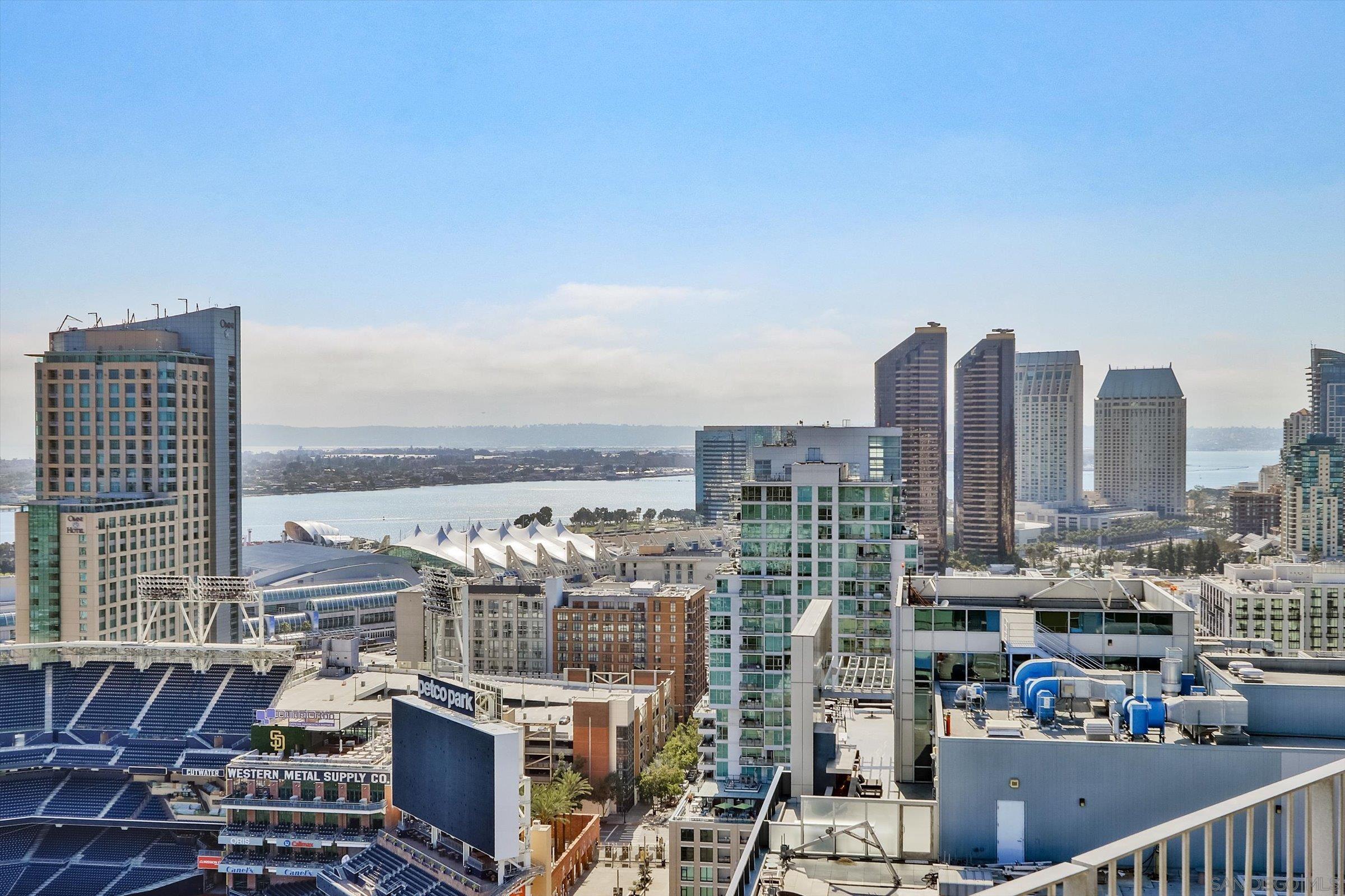 Detail Gallery Image 24 of 26 For 350  11th Ave  228, San Diego,  CA 92101 - 1 Beds | 1 Baths