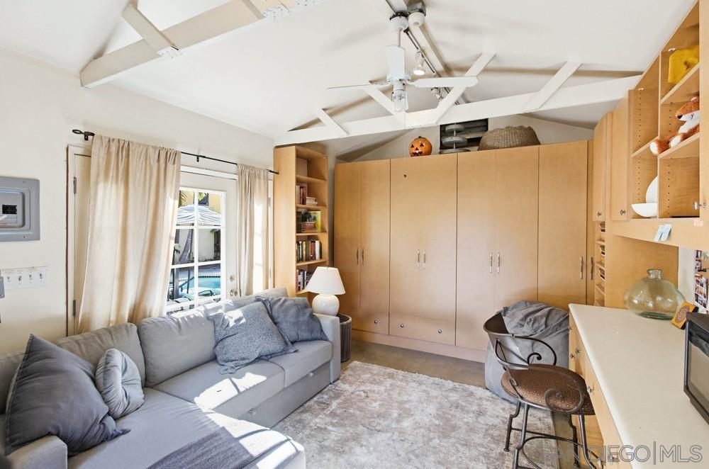 Detail Gallery Image 42 of 45 For 3021  Freeman, San Diego,  CA 92106 - 4 Beds | 3/1 Baths