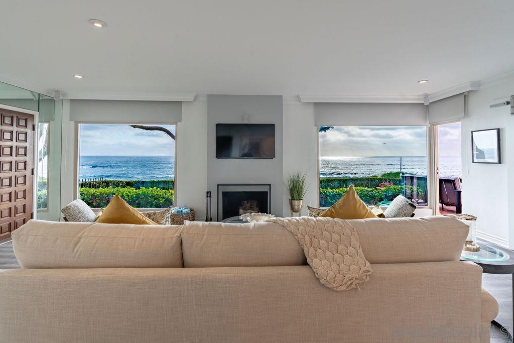 Detail Gallery Image 12 of 24 For 6529  Neptune Pl, La Jolla,  CA 92037 - 2 Beds | 2 Baths