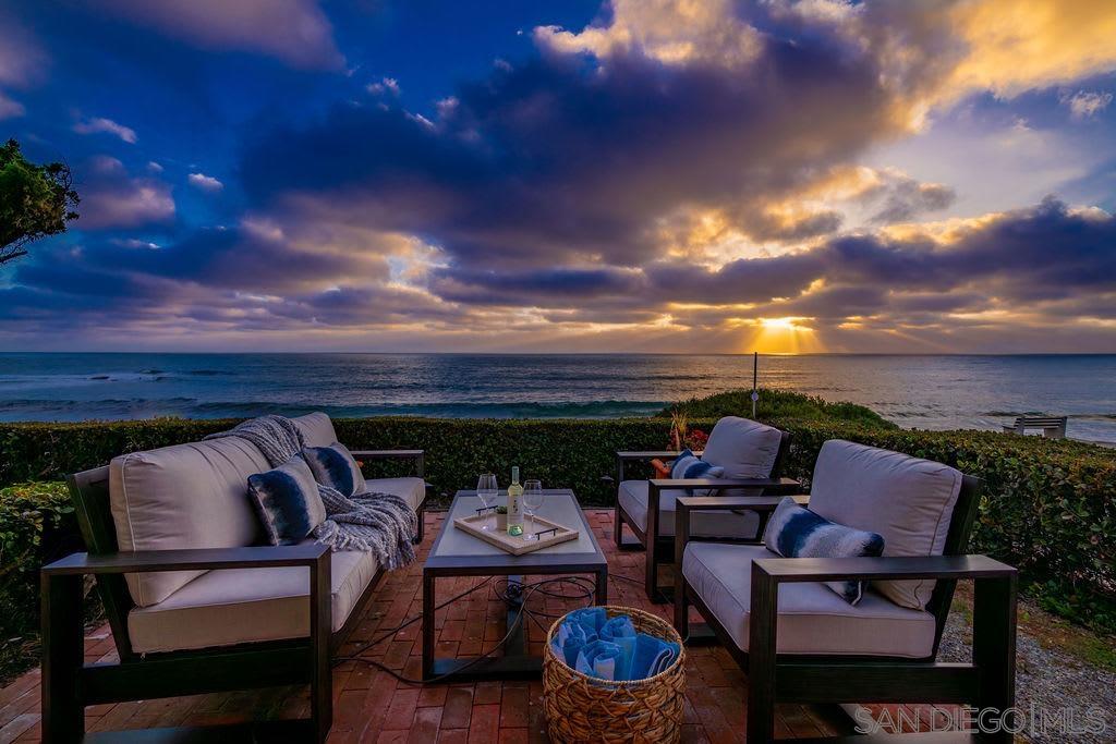 Detail Gallery Image 16 of 24 For 6529  Neptune Pl, La Jolla,  CA 92037 - 2 Beds | 2 Baths