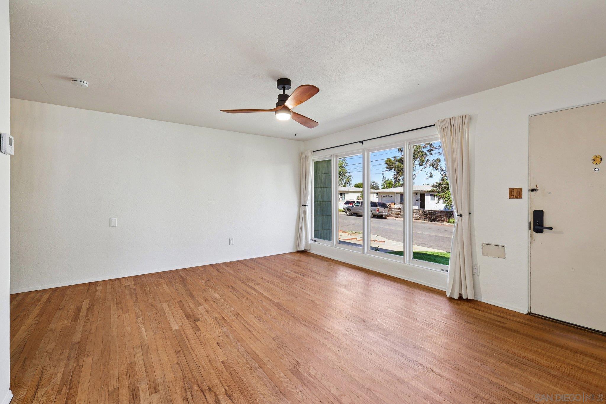 Detail Gallery Image 9 of 48 For 4626  Terry Lane, La Mesa,  CA 91942 - 3 Beds | 1 Baths