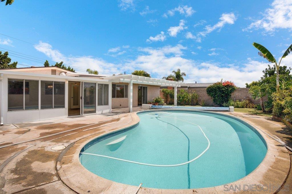 Front Image Thumbnail for SD260002426