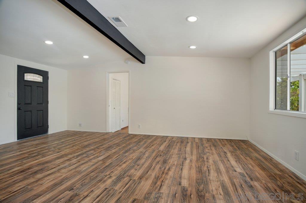 Detail Gallery Image 29 of 33 For 5113  Wilts Pl., San Diego,  CA 92117 - 4 Beds | 2 Baths