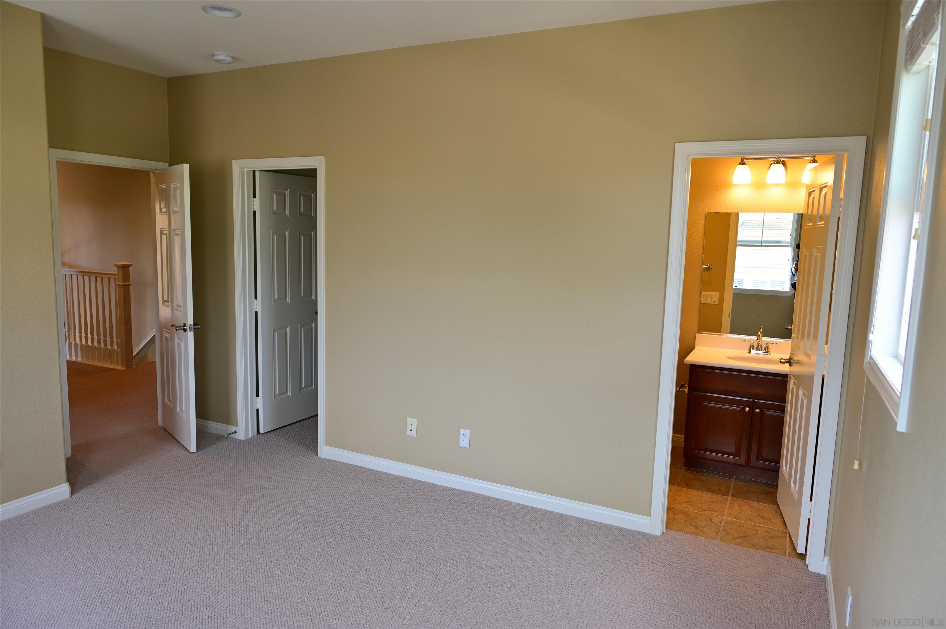 Detail Gallery Image 15 of 25 For 1167  Vista Pointe Blvd, Oceanside,  CA 92057 - 4 Beds | 4 Baths