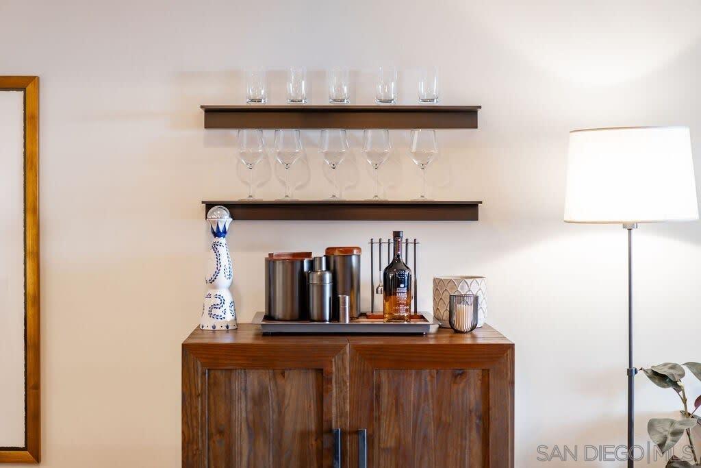 Detail Gallery Image 23 of 39 For 6767  Neptune Pl  301, La Jolla,  CA 92037 - 3 Beds | 3 Baths