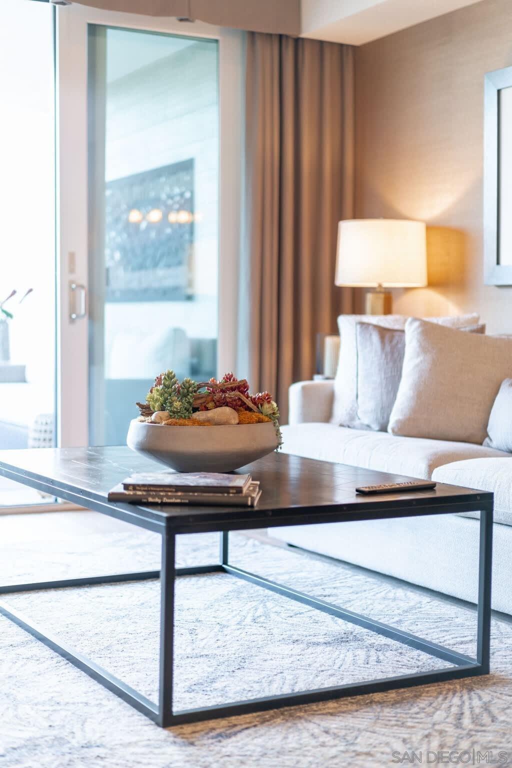 Detail Gallery Image 28 of 39 For 6767  Neptune Pl  301, La Jolla,  CA 92037 - 3 Beds | 3 Baths