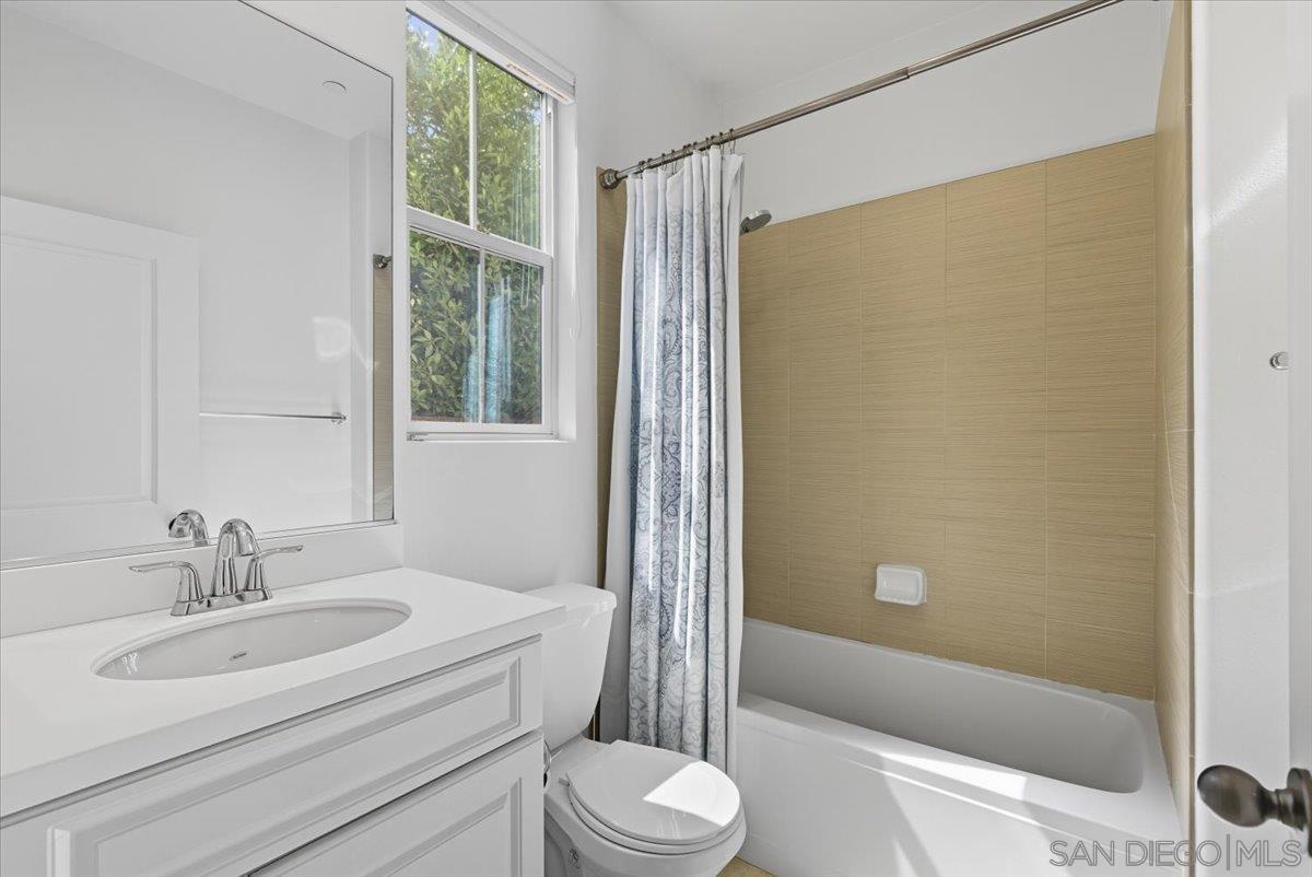 Detail Gallery Image 35 of 49 For 4249  Peralta St, Carlsbad,  CA 92010 - 4 Beds | 4/1 Baths