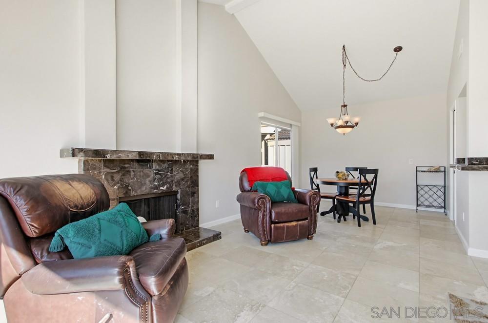 Detail Gallery Image 12 of 55 For 17440  Plaza Cerado  71, San Diego,  CA 92128 - 3 Beds | 2 Baths