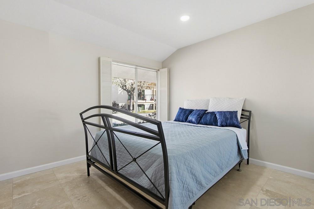 Detail Gallery Image 37 of 55 For 17440  Plaza Cerado  71, San Diego,  CA 92128 - 3 Beds | 2 Baths