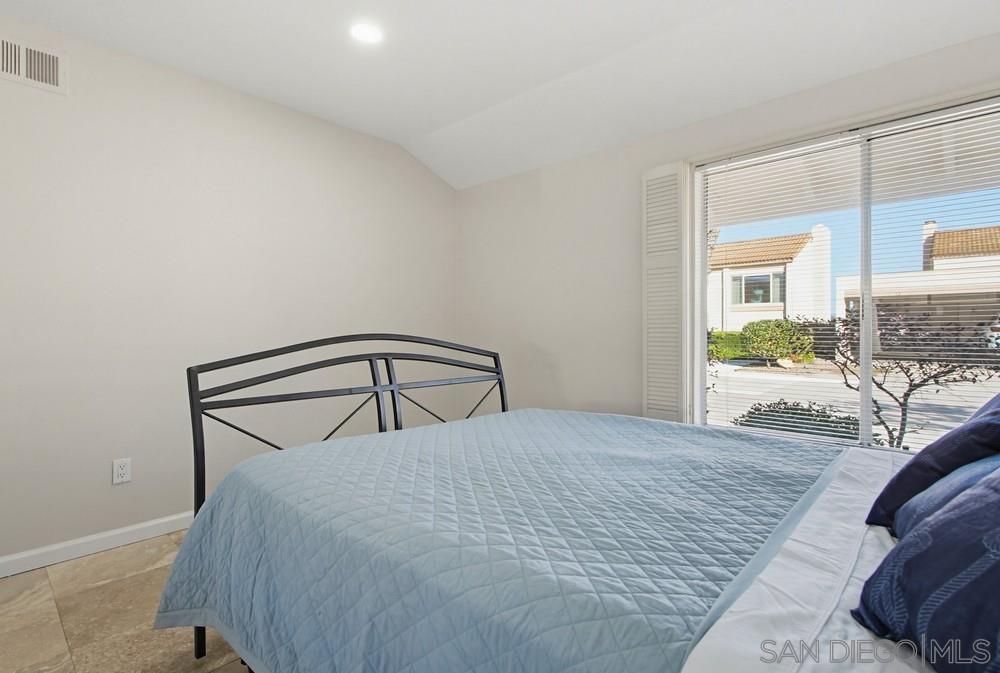 Detail Gallery Image 39 of 55 For 17440  Plaza Cerado  71, San Diego,  CA 92128 - 3 Beds | 2 Baths