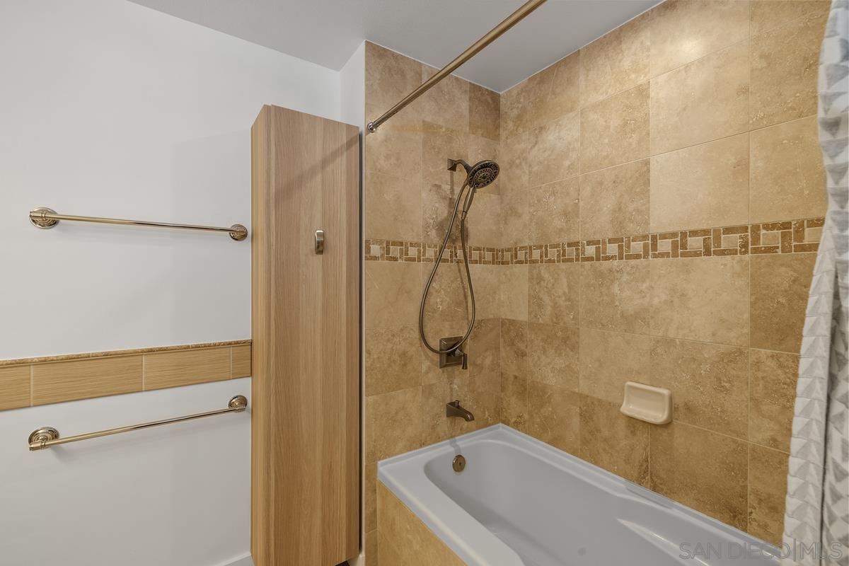 Detail Gallery Image 19 of 40 For 700 W E St  #403,  San Diego,  CA 92101 - 1 Beds | 1 Baths