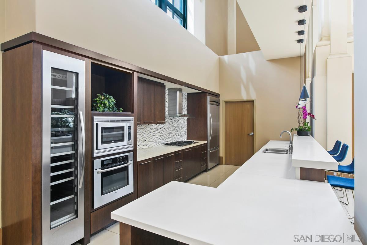 Detail Gallery Image 35 of 40 For 700 W E St  #403,  San Diego,  CA 92101 - 1 Beds | 1 Baths