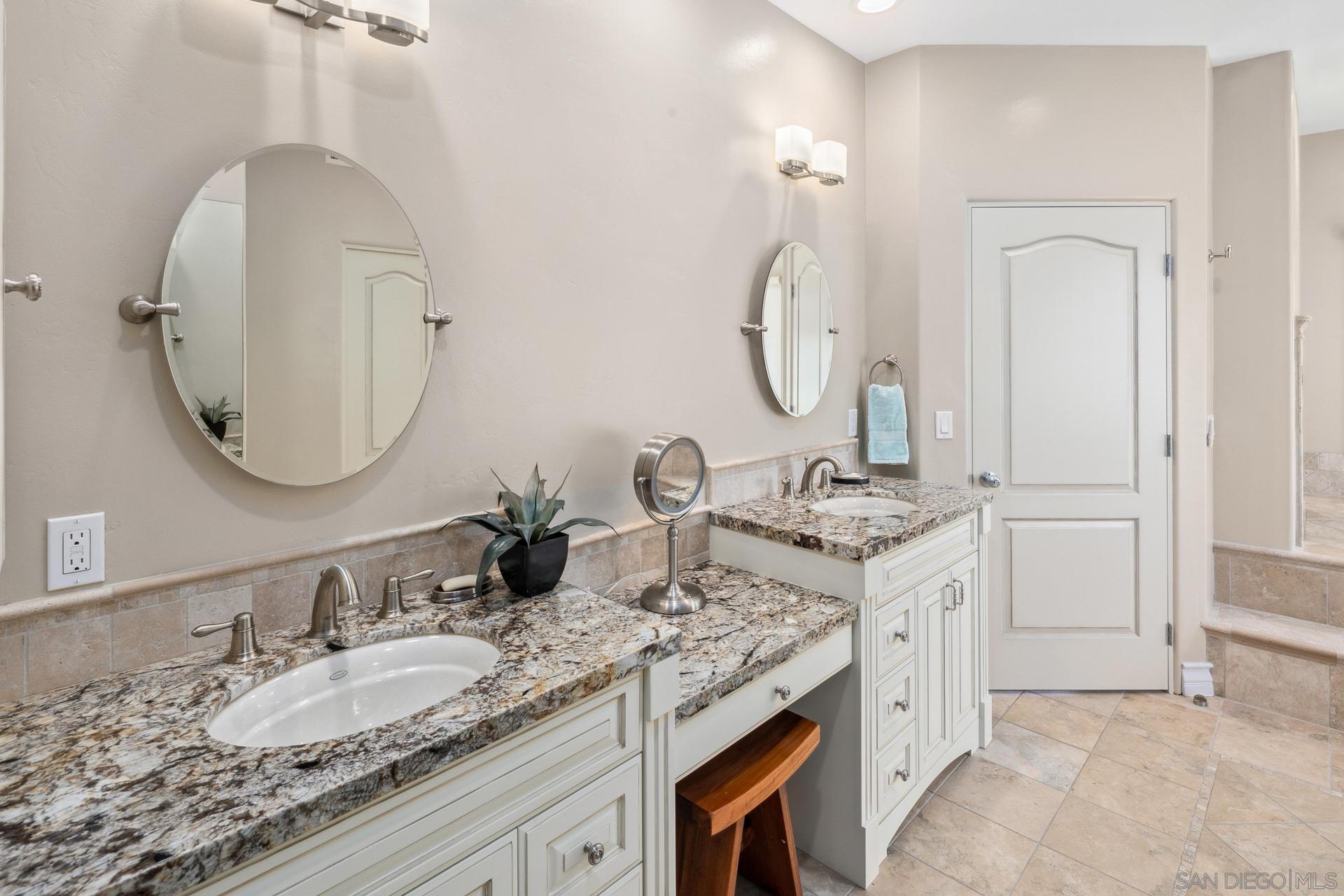 Detail Gallery Image 33 of 57 For 1100  Pine St, Coronado,  CA 92118 - 5 Beds | 5 Baths