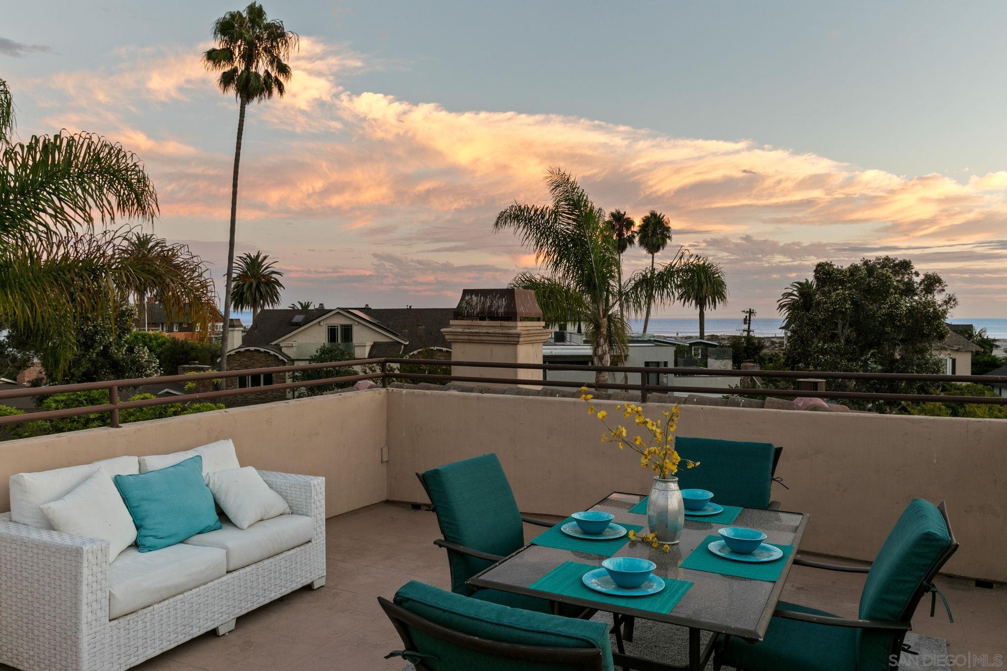 Detail Gallery Image 44 of 57 For 1100  Pine St, Coronado,  CA 92118 - 5 Beds | 5 Baths