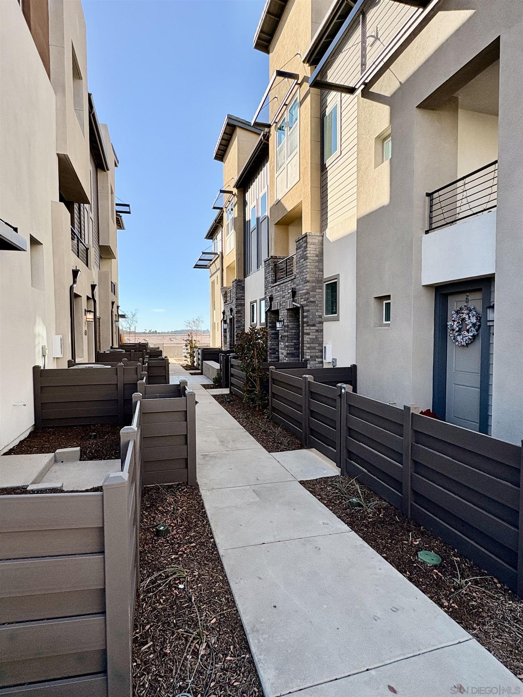 Detail Gallery Image 33 of 35 For 432  Caliper Way, San Marcos,  CA 92078 - 3 Beds | 2/1 Baths