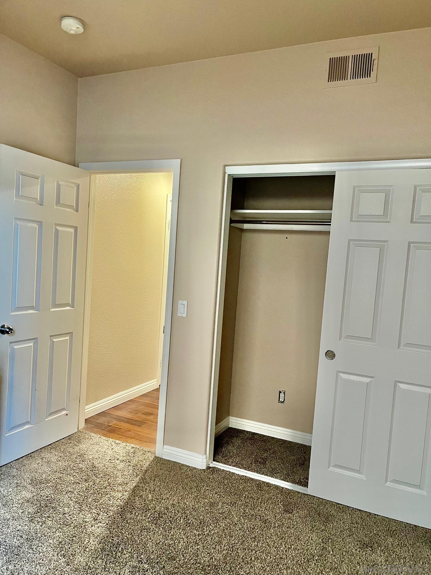 Detail Gallery Image 21 of 26 For 5192  Emerald Cv, San Diego,  CA 92154 - 4 Beds | 3 Baths