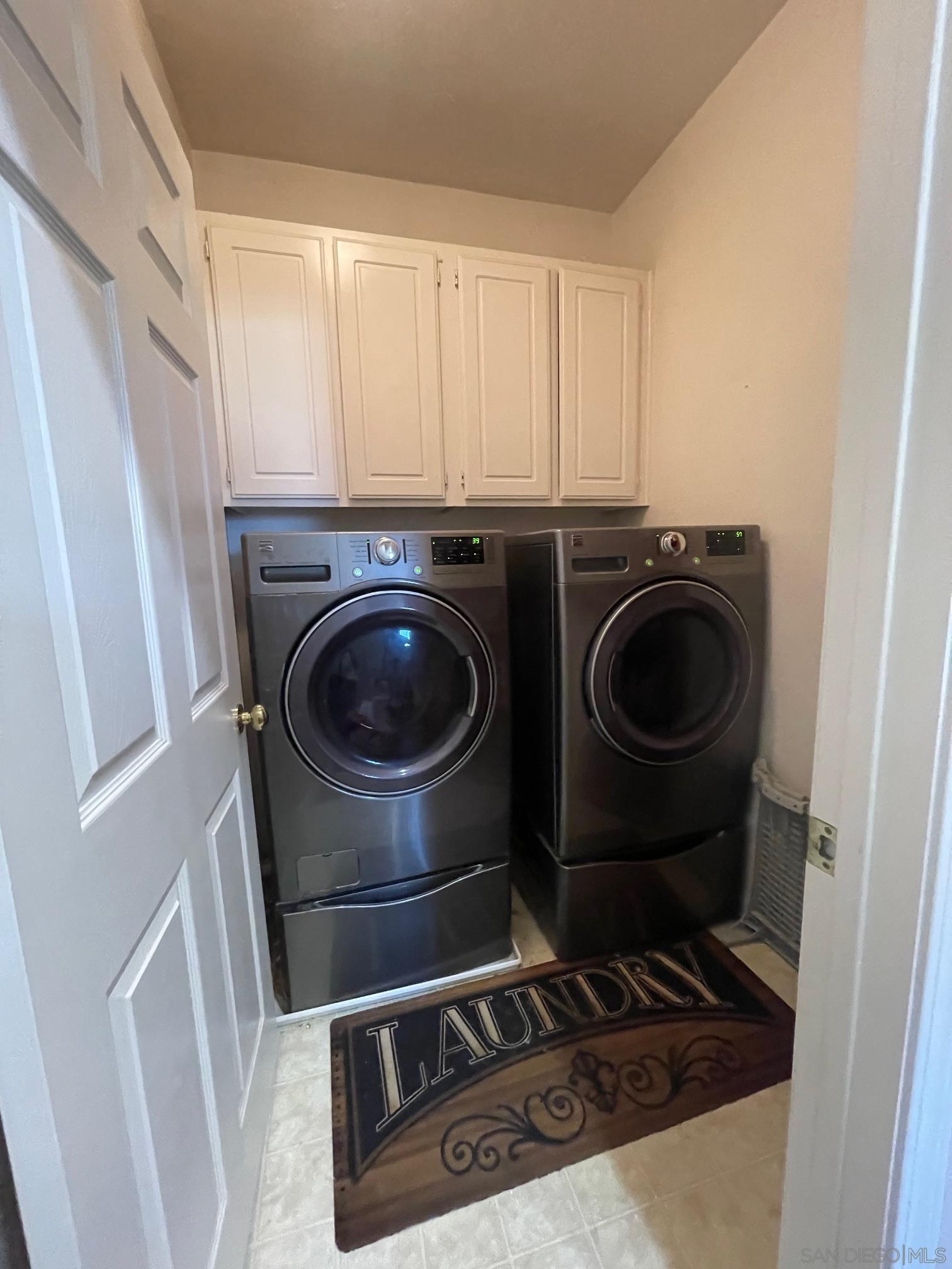 Detail Gallery Image 25 of 26 For 5192  Emerald Cv, San Diego,  CA 92154 - 4 Beds | 3 Baths