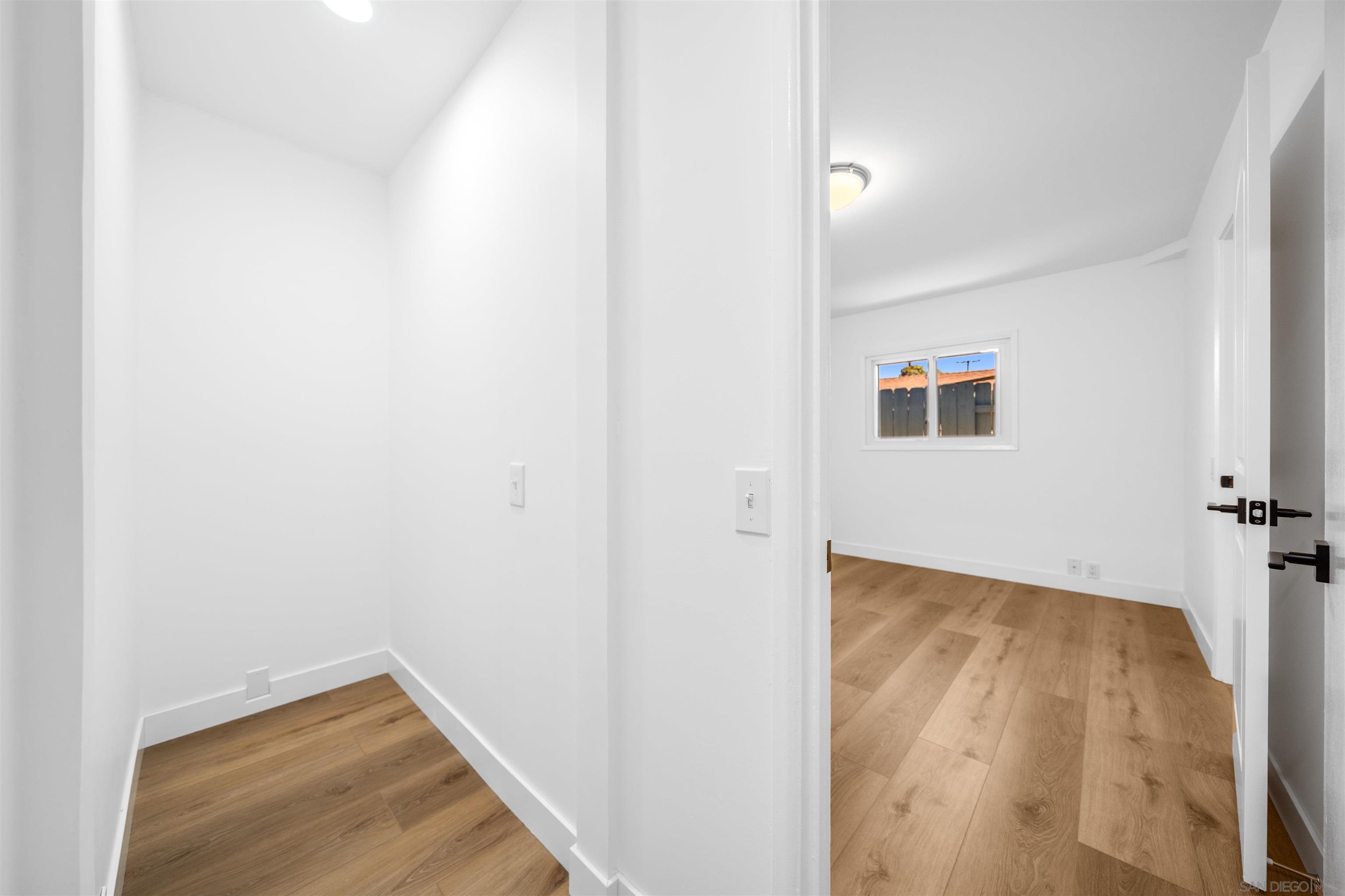 Detail Gallery Image 15 of 47 For 5017  Mount Gaywas Dr, San Diego,  CA 92117 - 3 Beds | 2 Baths