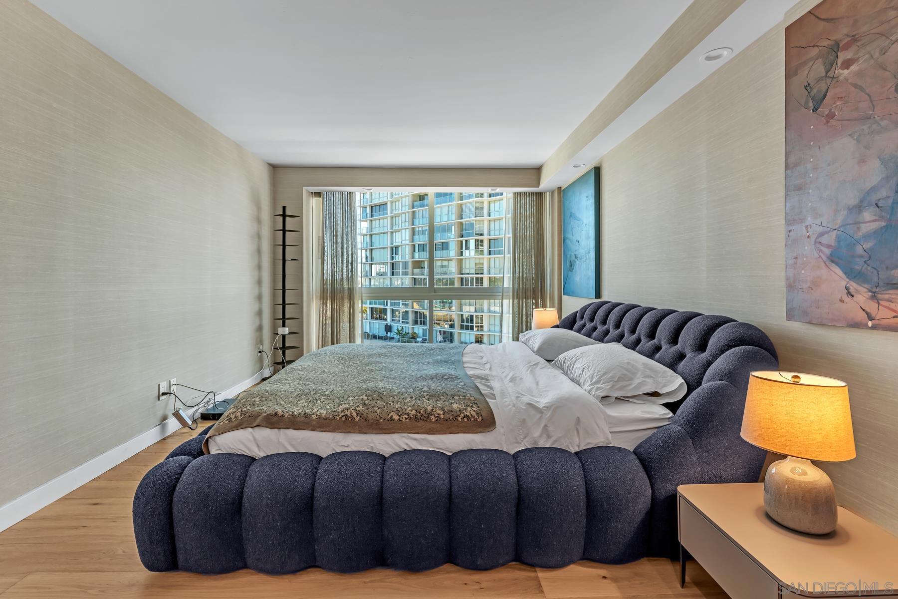 Detail Gallery Image 17 of 31 For 1810  Avenida Del Mundo  #403,  Coronado,  CA 92118 - 3 Beds | 3 Baths